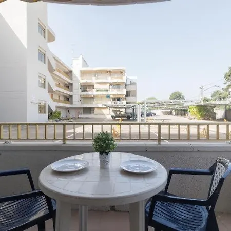 Quiet And Cozy Family 50m From In Appartement Cambrils
